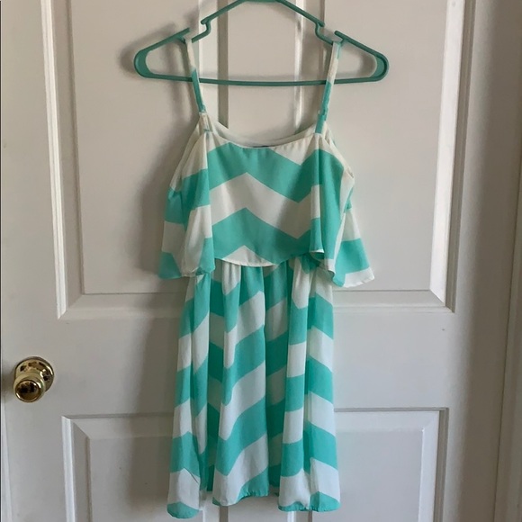 Rue 21 Dress w/ Chevron Pattern. NWT - Picture 2 of 5